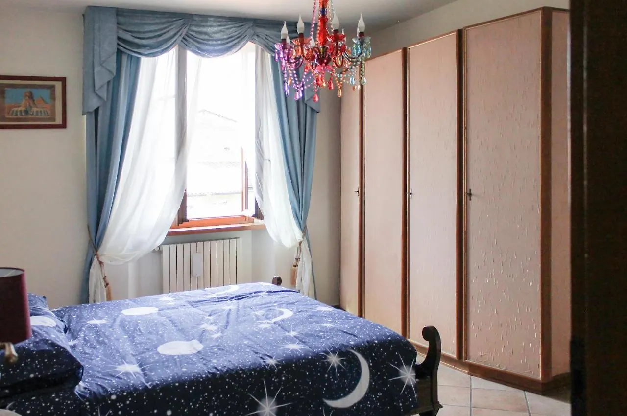 Comfy Apartment Near The Station With Balcony! Lucca 0*,  Italy