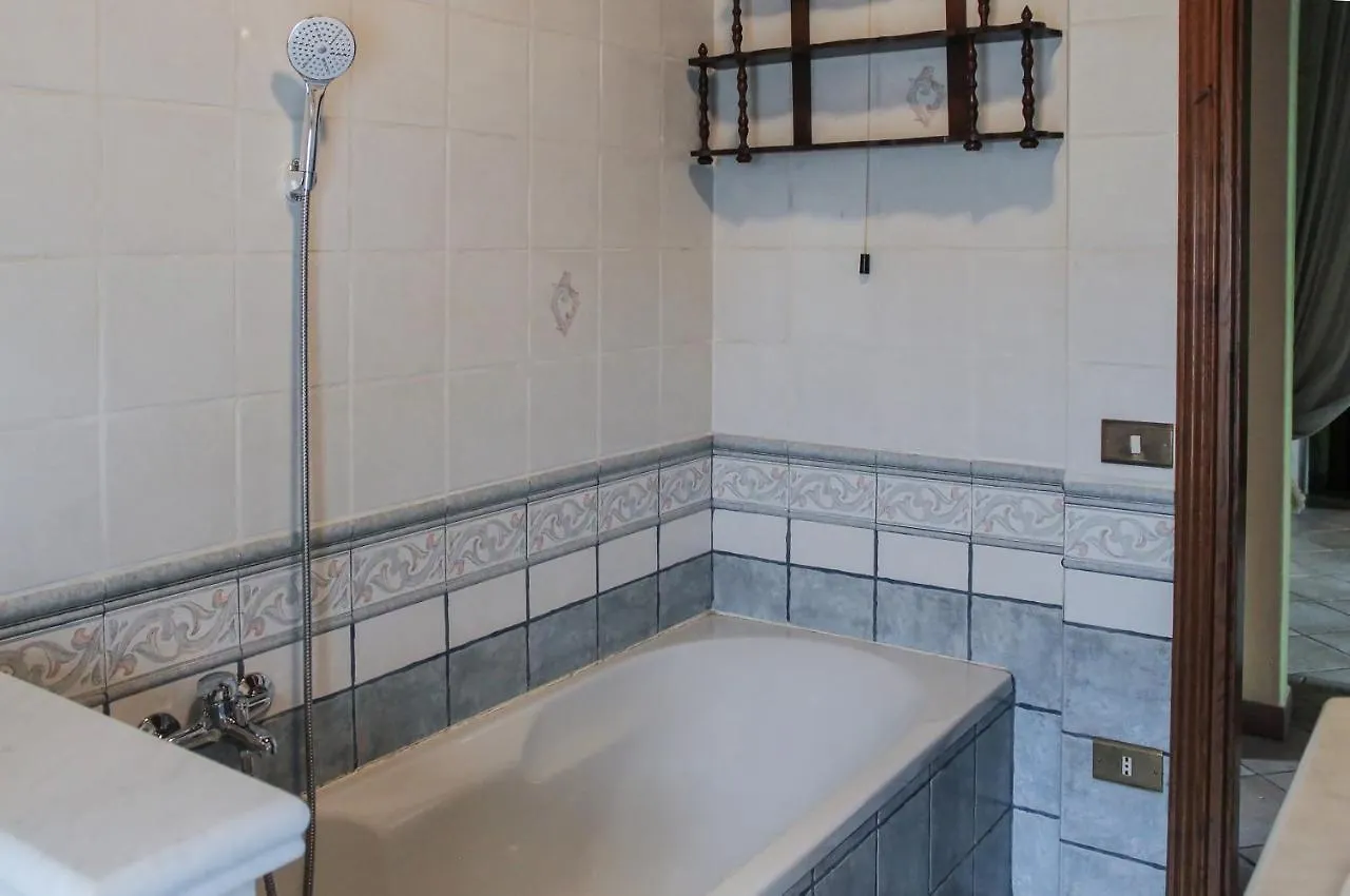 Comfy Apartment Near The Station With Balcony! Lucca Italy